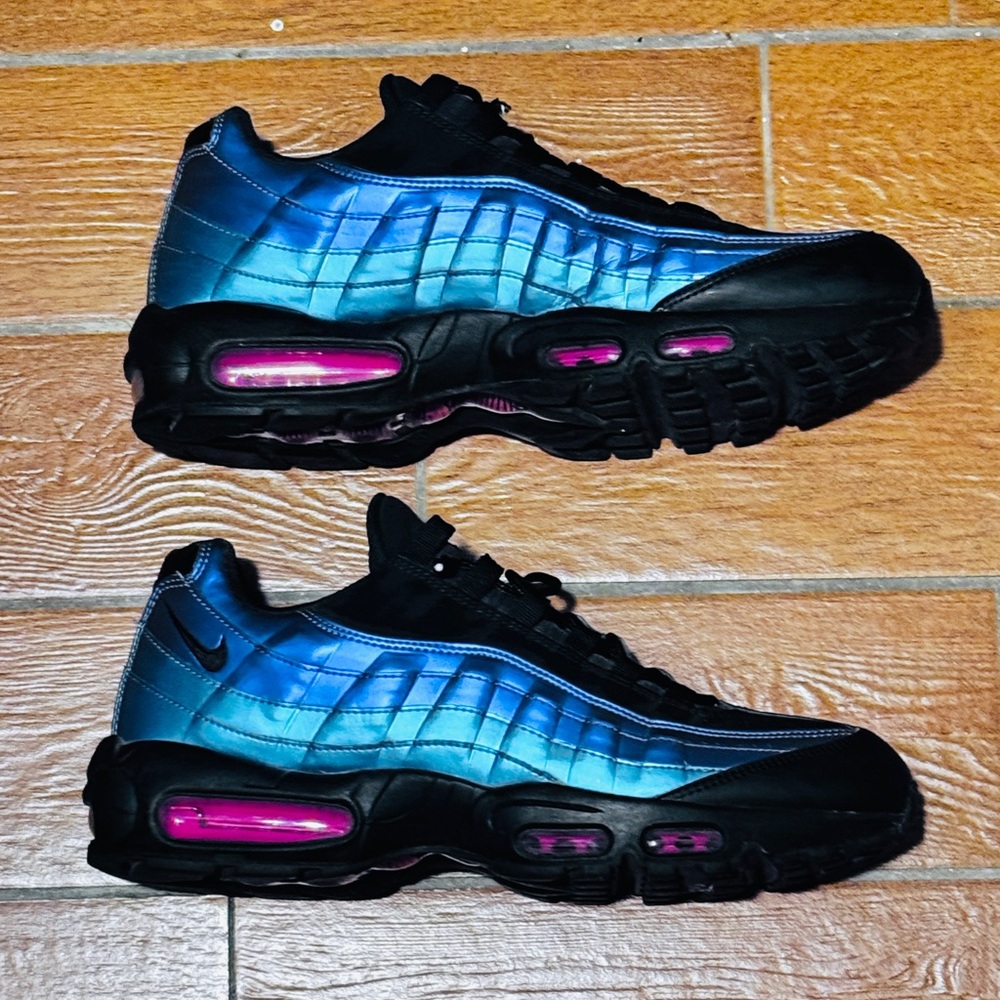 Nike Air Max 95 Premium "Throwback Future" edition.